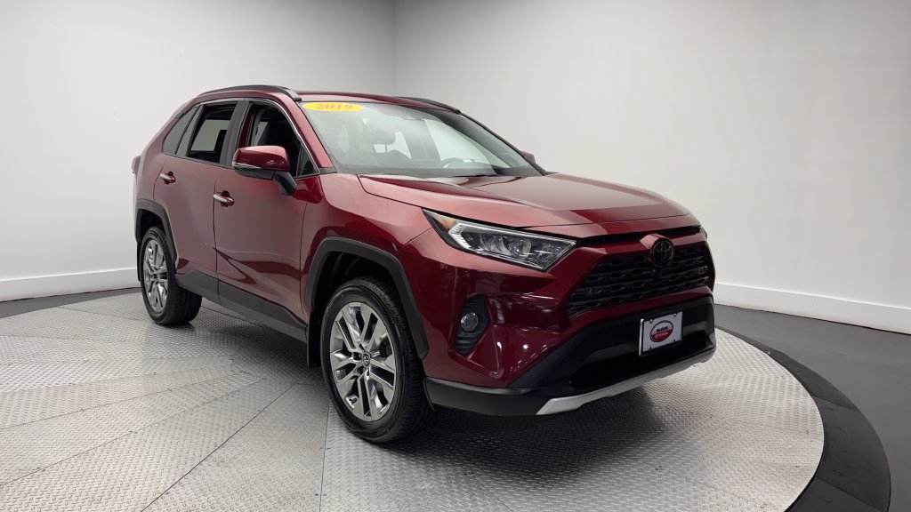 Used 2019 Toyota RAV4 Limited w/ Advanced Technology Package AWD/4WD image 42