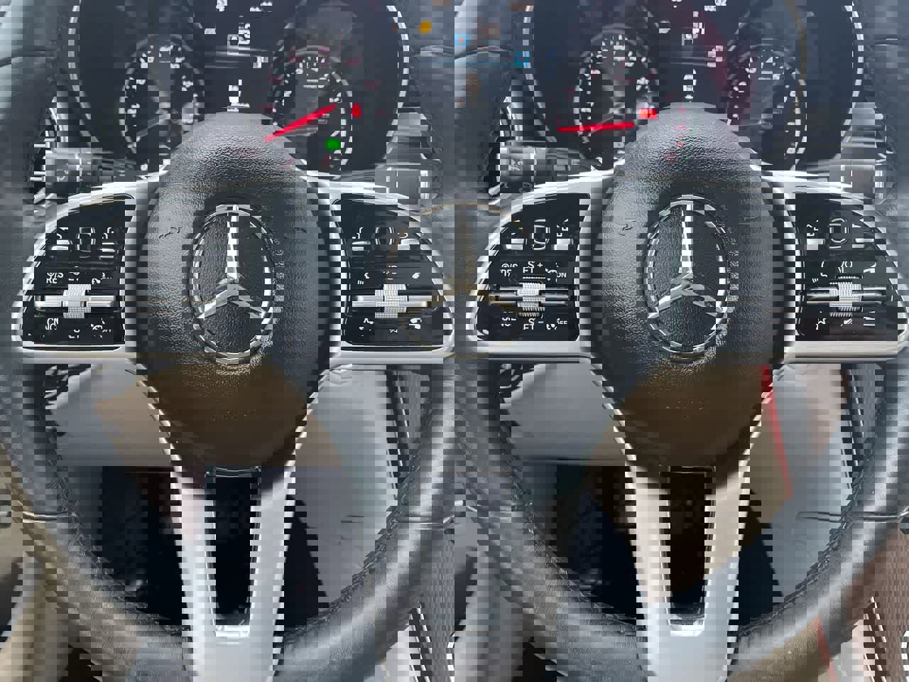 Used 2022 Mercedes-Benz GLC 300 GLC 300 image 10