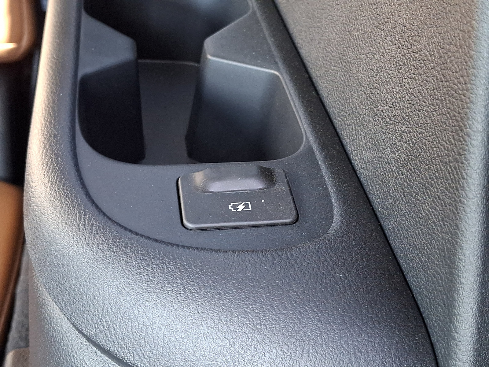 Used 2024 Nissan Pathfinder Platinum w/ Cargo Package AWD/4WD image 12