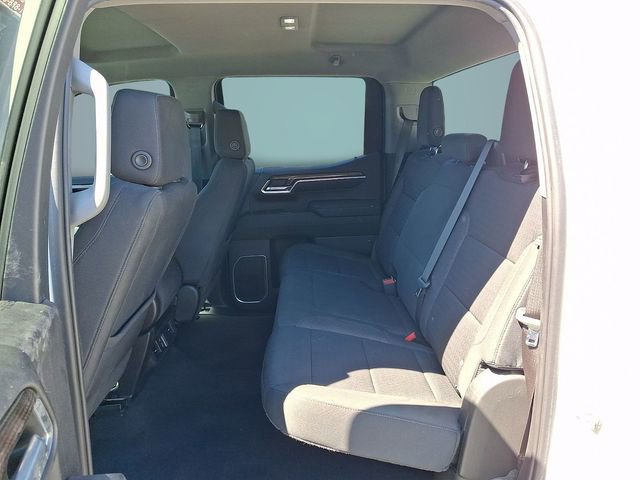 Used 2022 Chevrolet Silverado 1500 LT AWD/4WD image 7