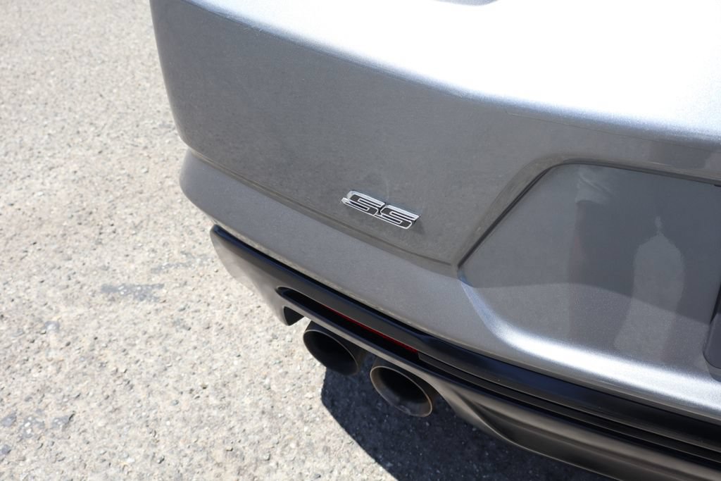 Used 2021 Chevrolet Camaro SS RWD image 43