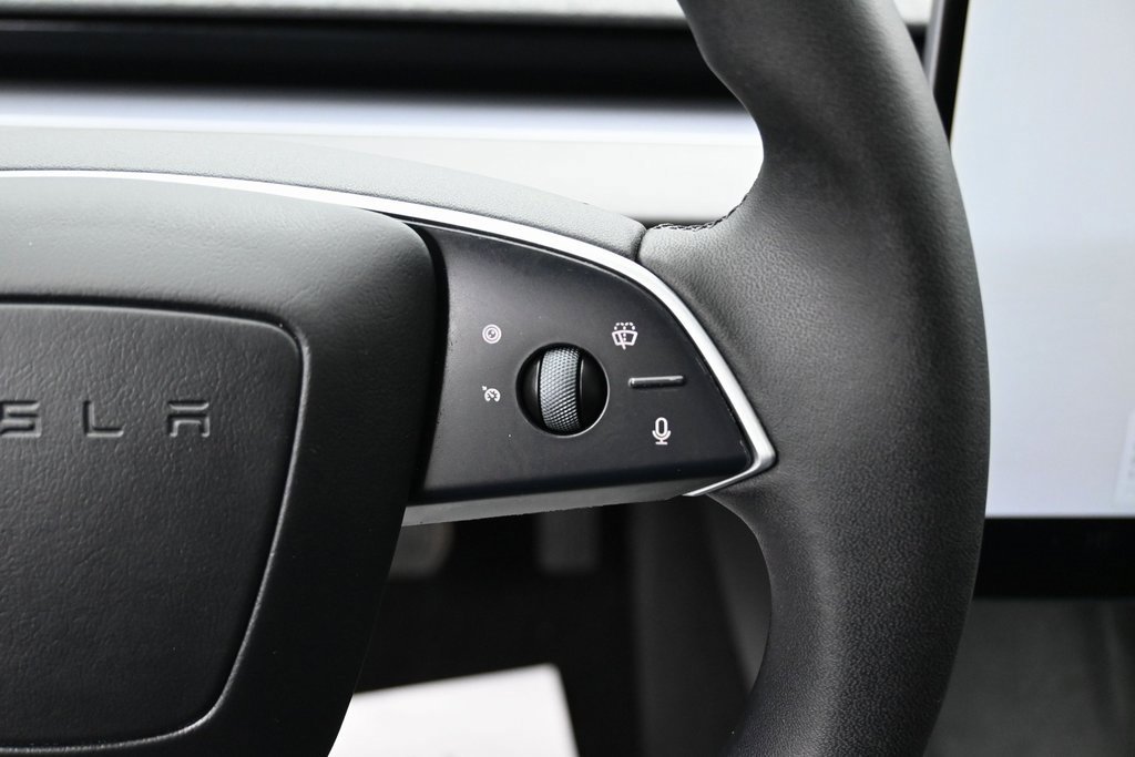 Used 2025 Tesla Model 3 Long Range image 40