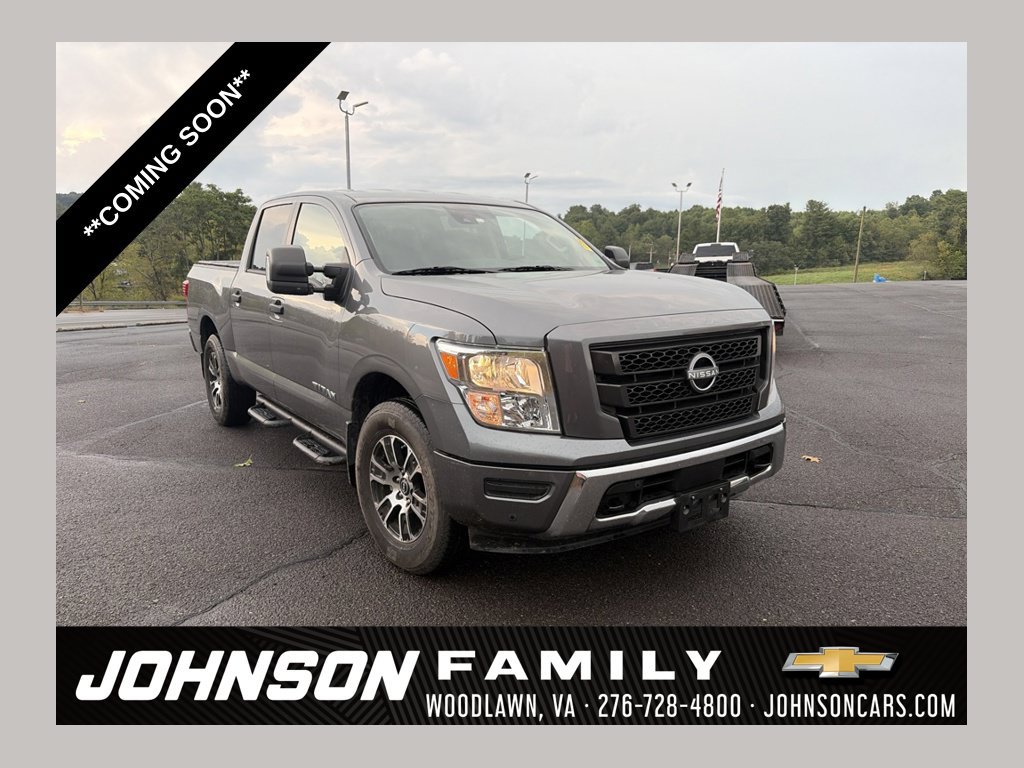 Used 2024 Nissan Titan SV w/ SV Convenience Package