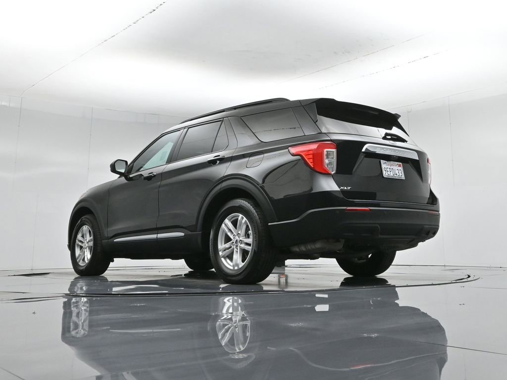 Used 2022 Ford Explorer XLT image 49