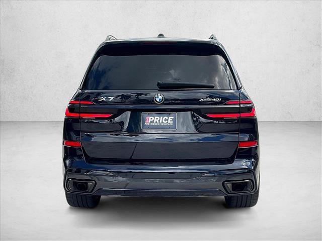 Used 2025 BMW X7 xDrive40i w/ M Sport Package AWD/4WD image 3