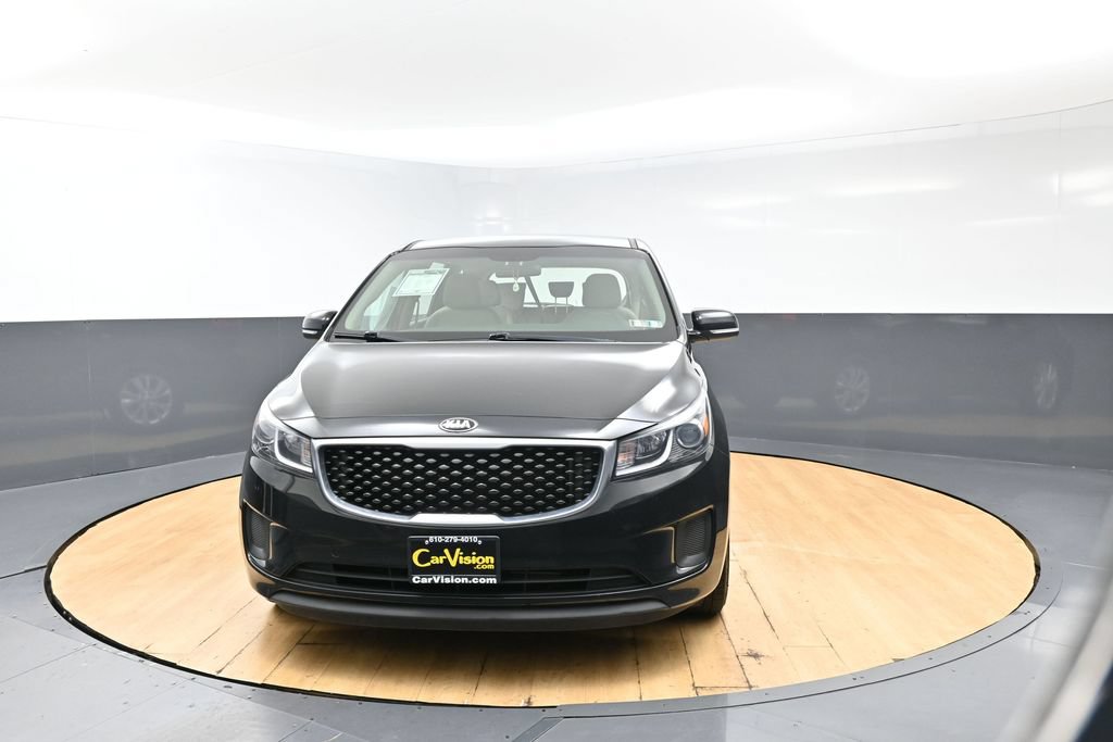 Used 2018 Kia Sedona L FWD image 5
