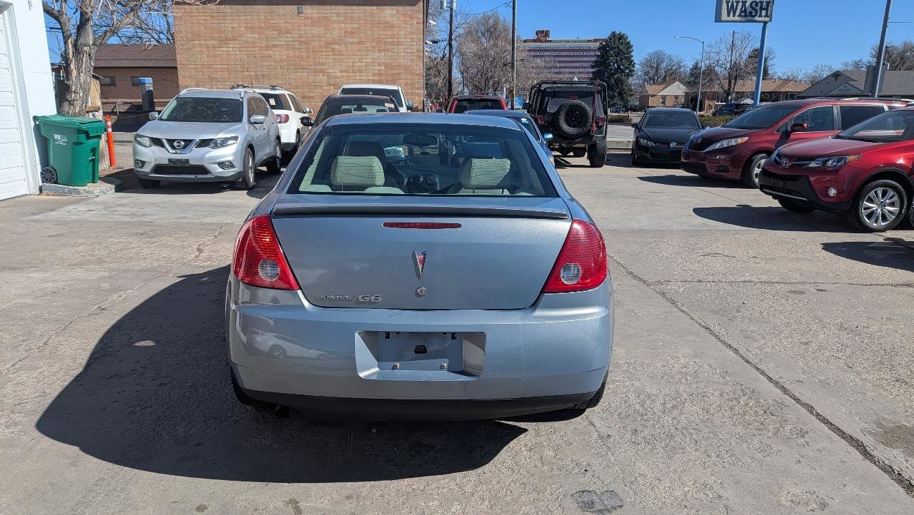 Used 2009 Pontiac G6 Sedan w/ Sport Package 1 FWD image 5