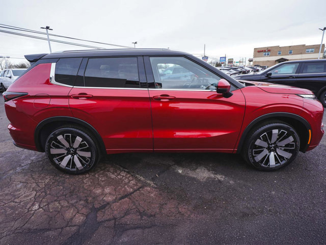 New 2026 Mitsubishi Outlander SEL image 4