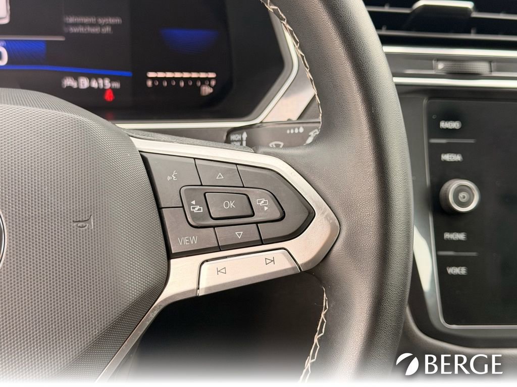 Used 2022 Volkswagen Tiguan SE image 24