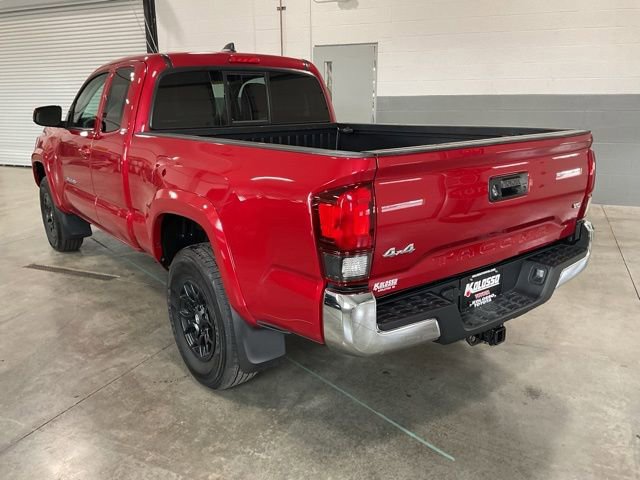 Used 2021 Toyota Tacoma SR5 AWD/4WD image 4