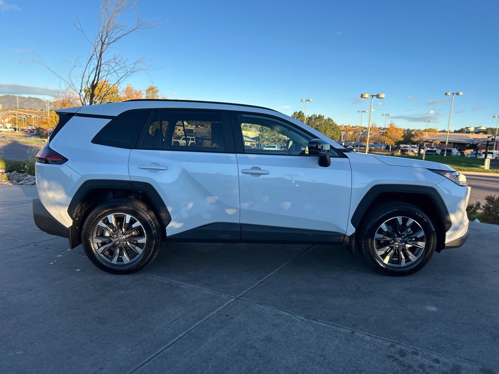 Used 2026 Toyota RAV4 SE w/ Convenience Package AWD/4WD image 9