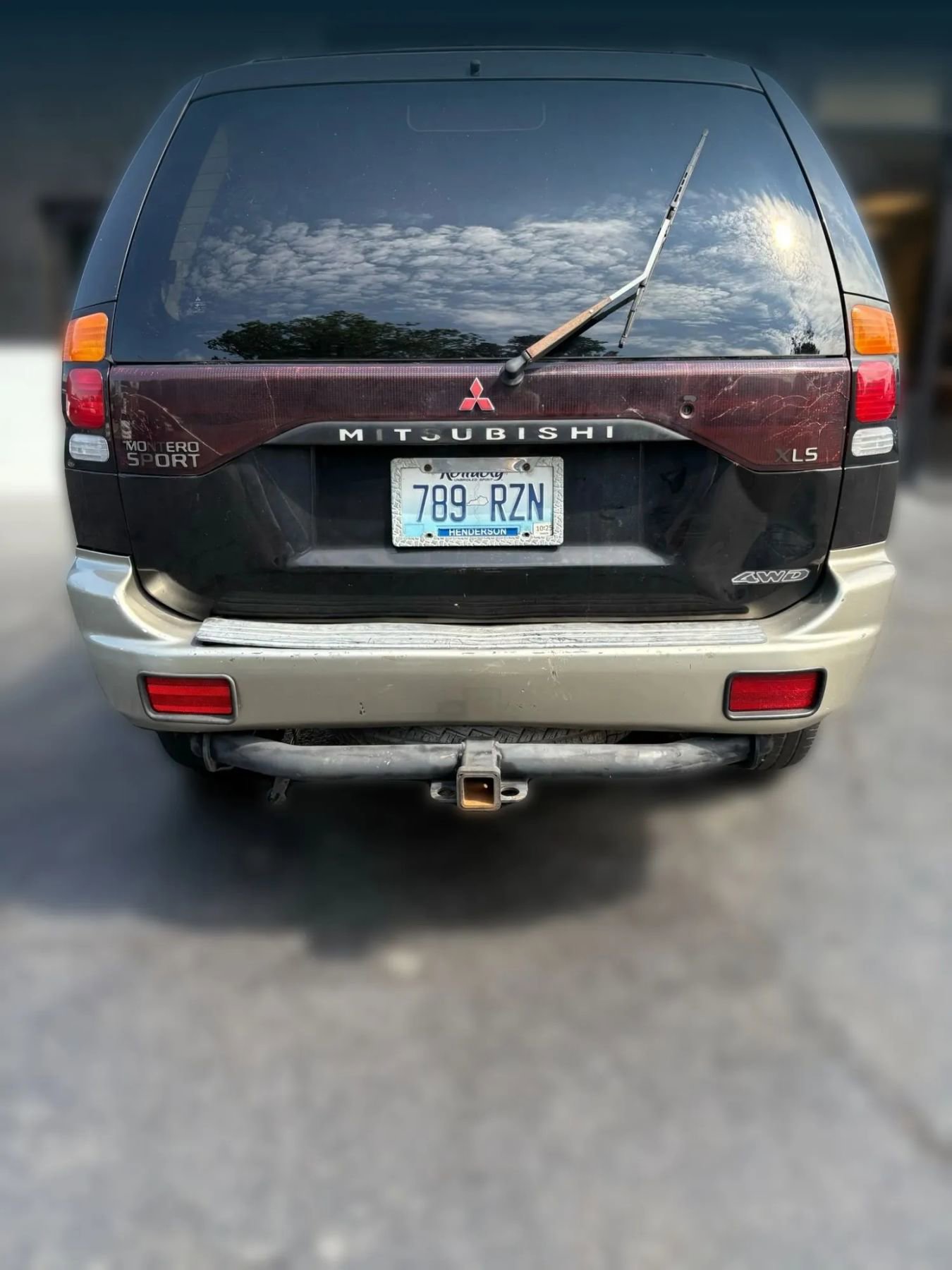 Used 2000 Mitsubishi Montero Sport XLS image 4