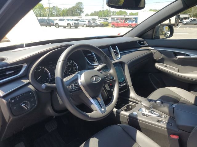 Used 2023 INFINITI QX55 Luxe w/ Cargo Package image 17