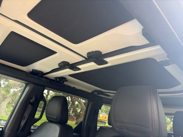 Used 2024 Ford Bronco Black Diamond AWD/4WD image 13