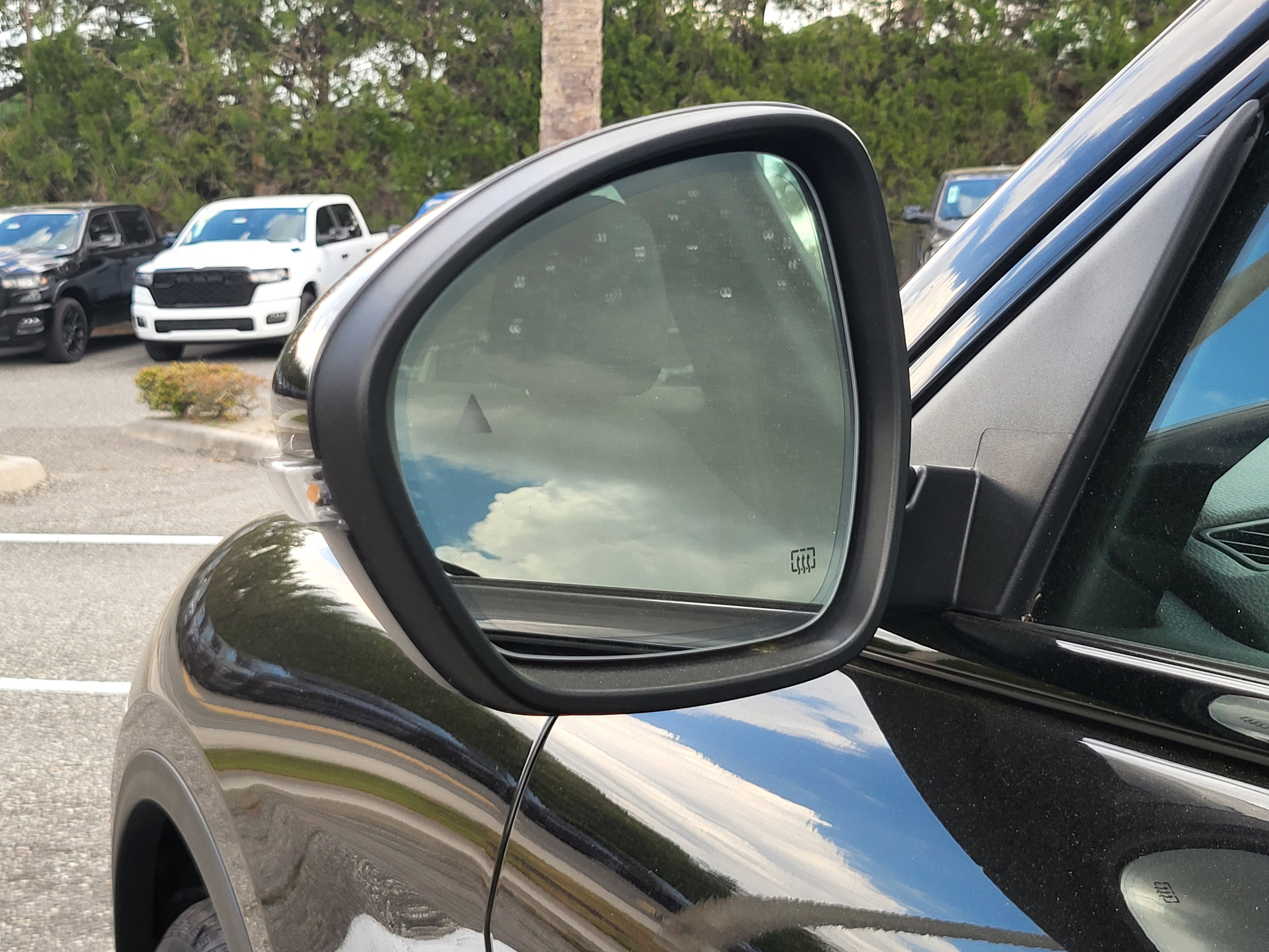 New 2025 Alfa Romeo Stelvio Sprint image 24