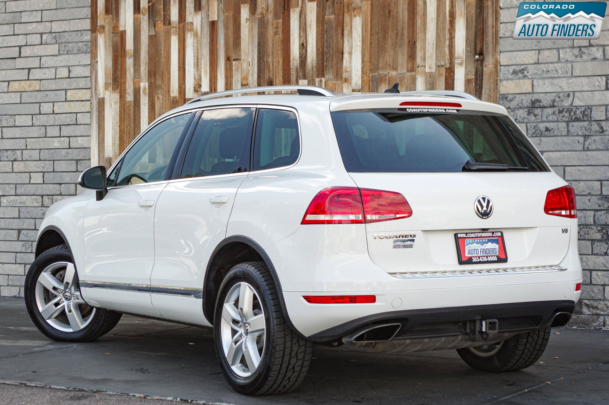 Used 2014 Volkswagen Touareg VR6 AWD/4WD image 4