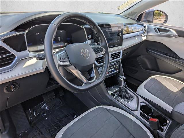 Used 2026 Volkswagen Taos SE FWD image 12