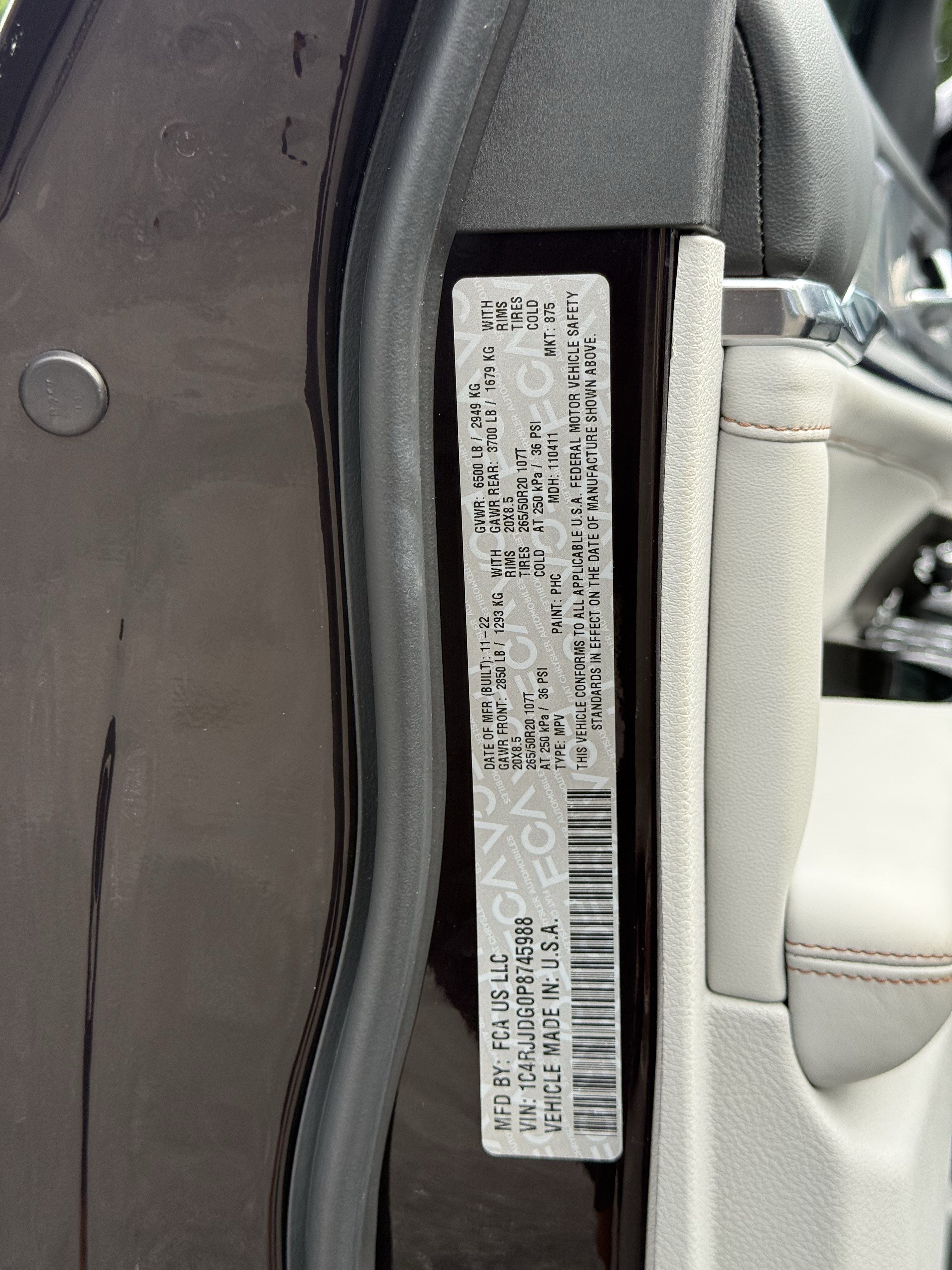Used 2023 Jeep Grand Cherokee L Overland w/ Rear Seat Video Group I RWD image 47
