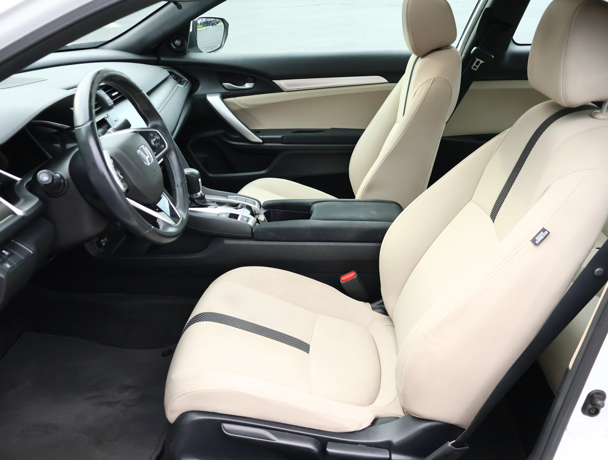 Used 2019 Honda Civic EX image 8