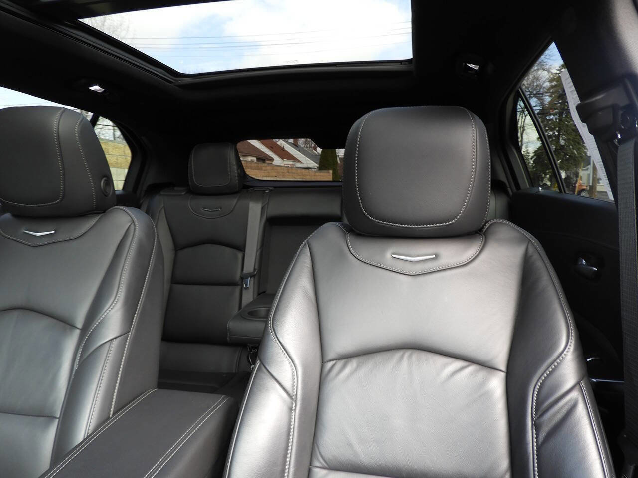 Used 2023 Cadillac XT4 Premium Luxury w/ Cold Weather Package FWD image 41
