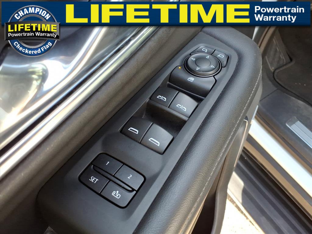 Used 2023 Chevrolet Tahoe LT image 21