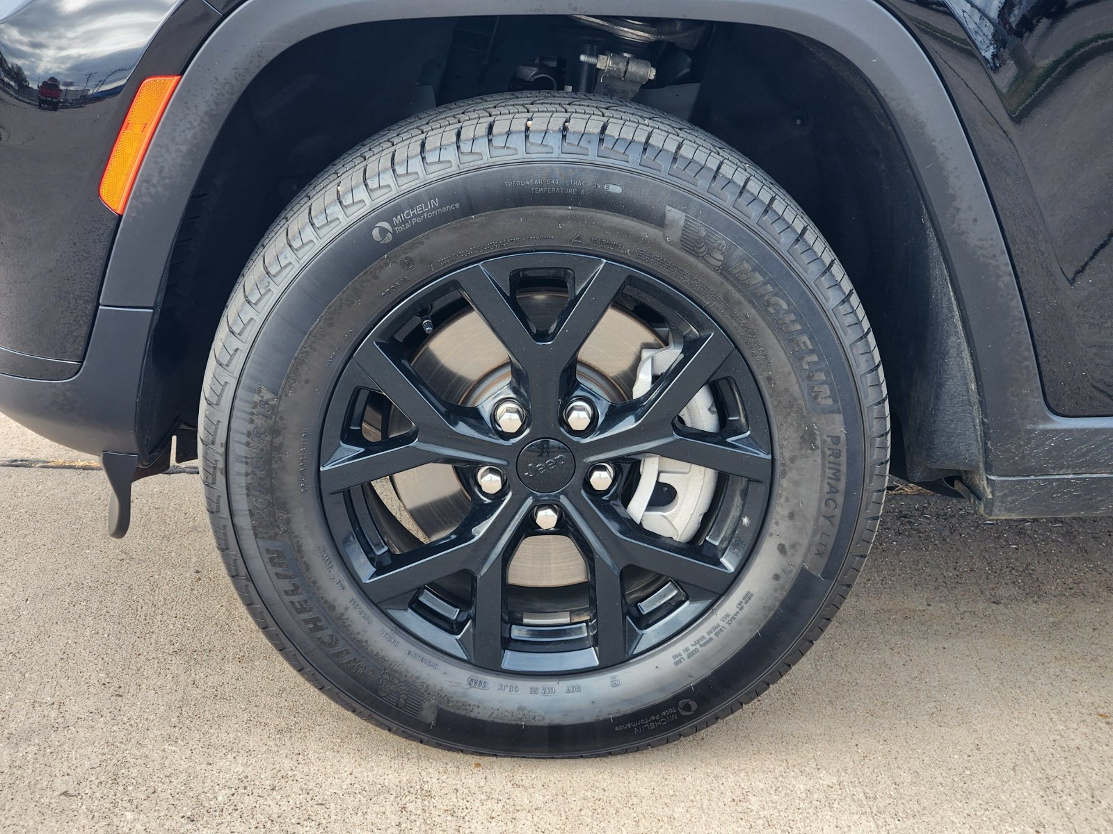 Used 2025 Jeep Grand Cherokee L Altitude RWD image 11