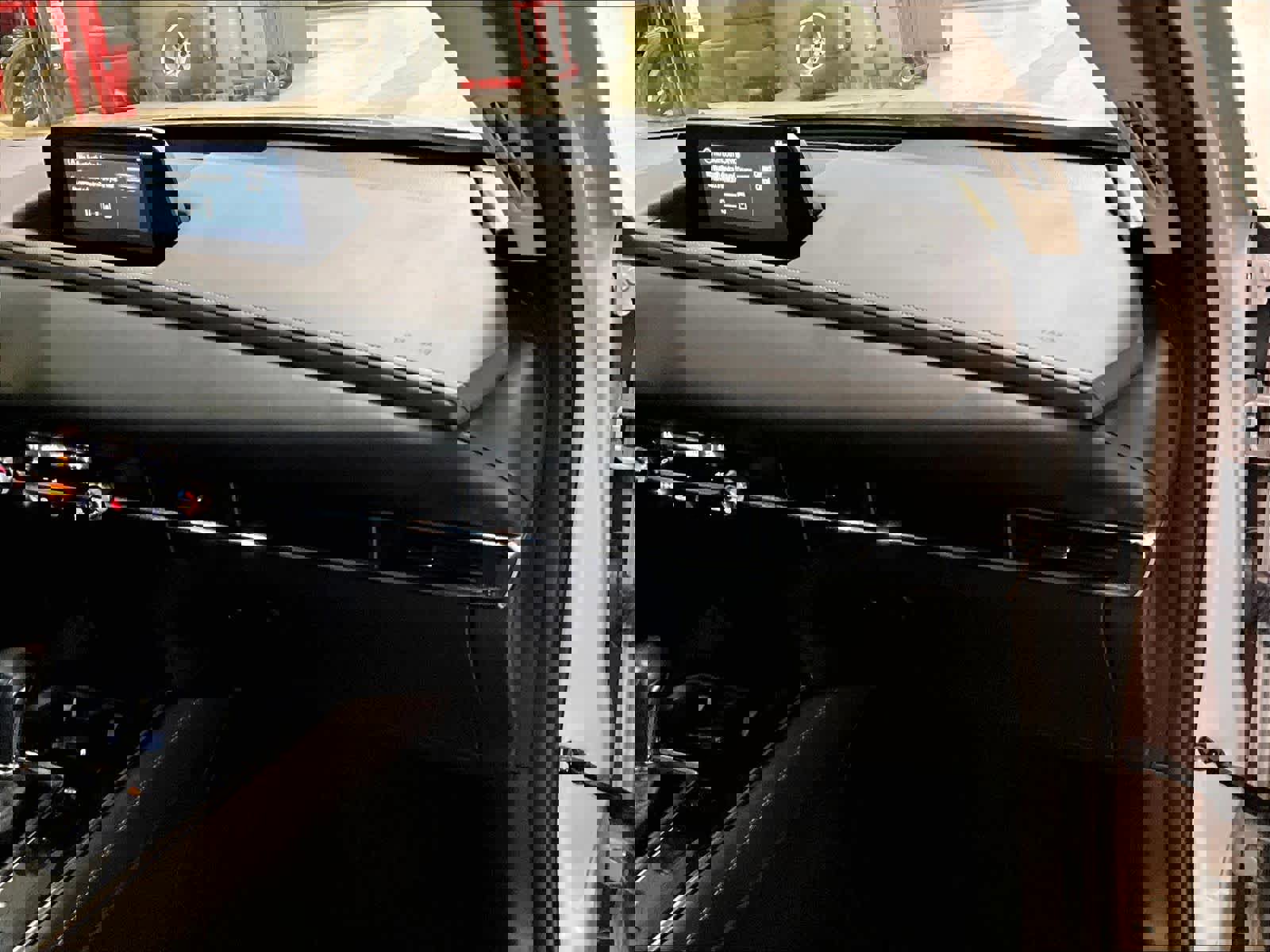 Used 2023 MAZDA CX-30 AWD 2.5 S w/ Premium Package image 13