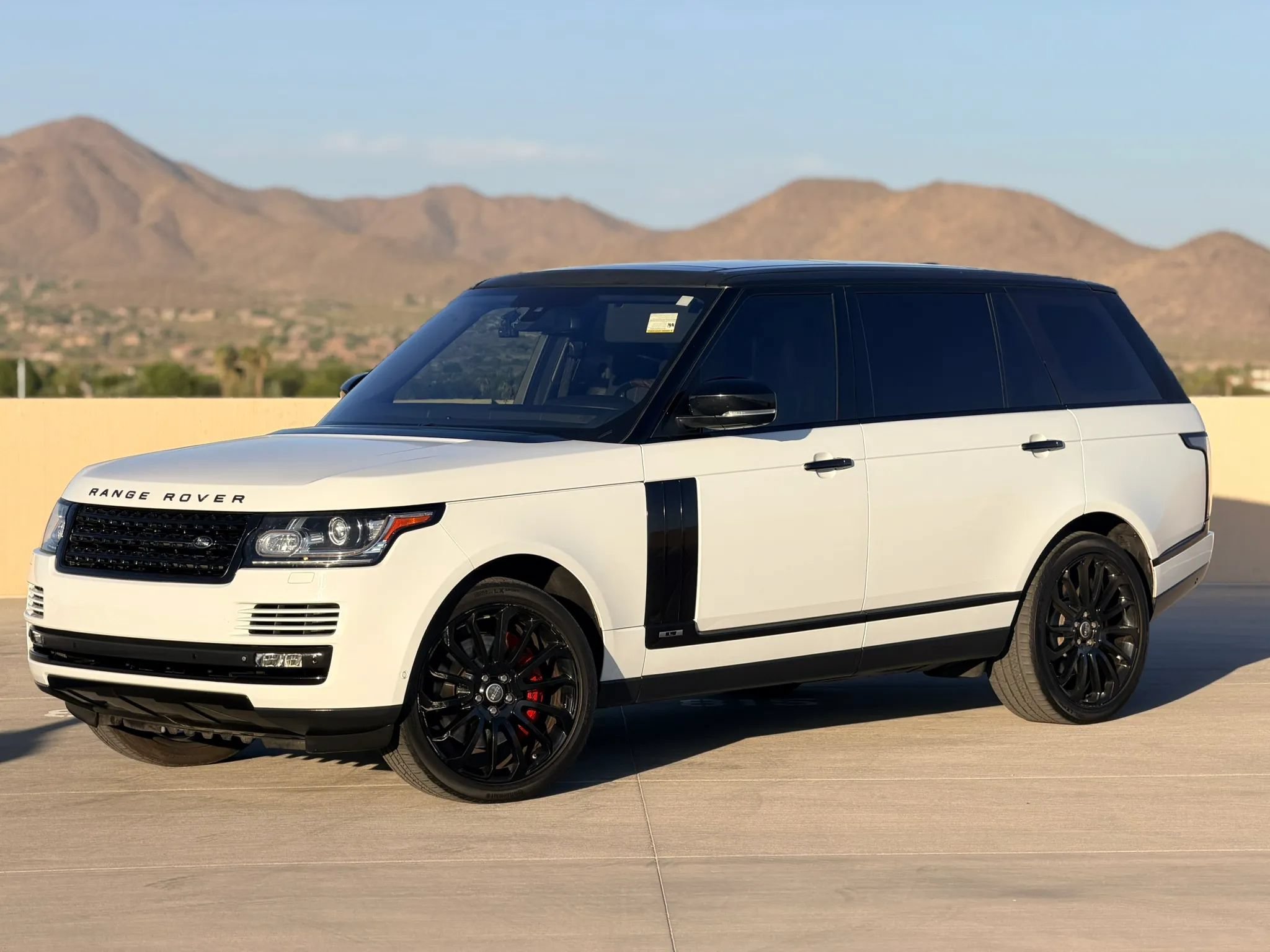 Used 2014 Land Rover Range Rover Long Wheelbase Supercharged AWD/4WD image 2