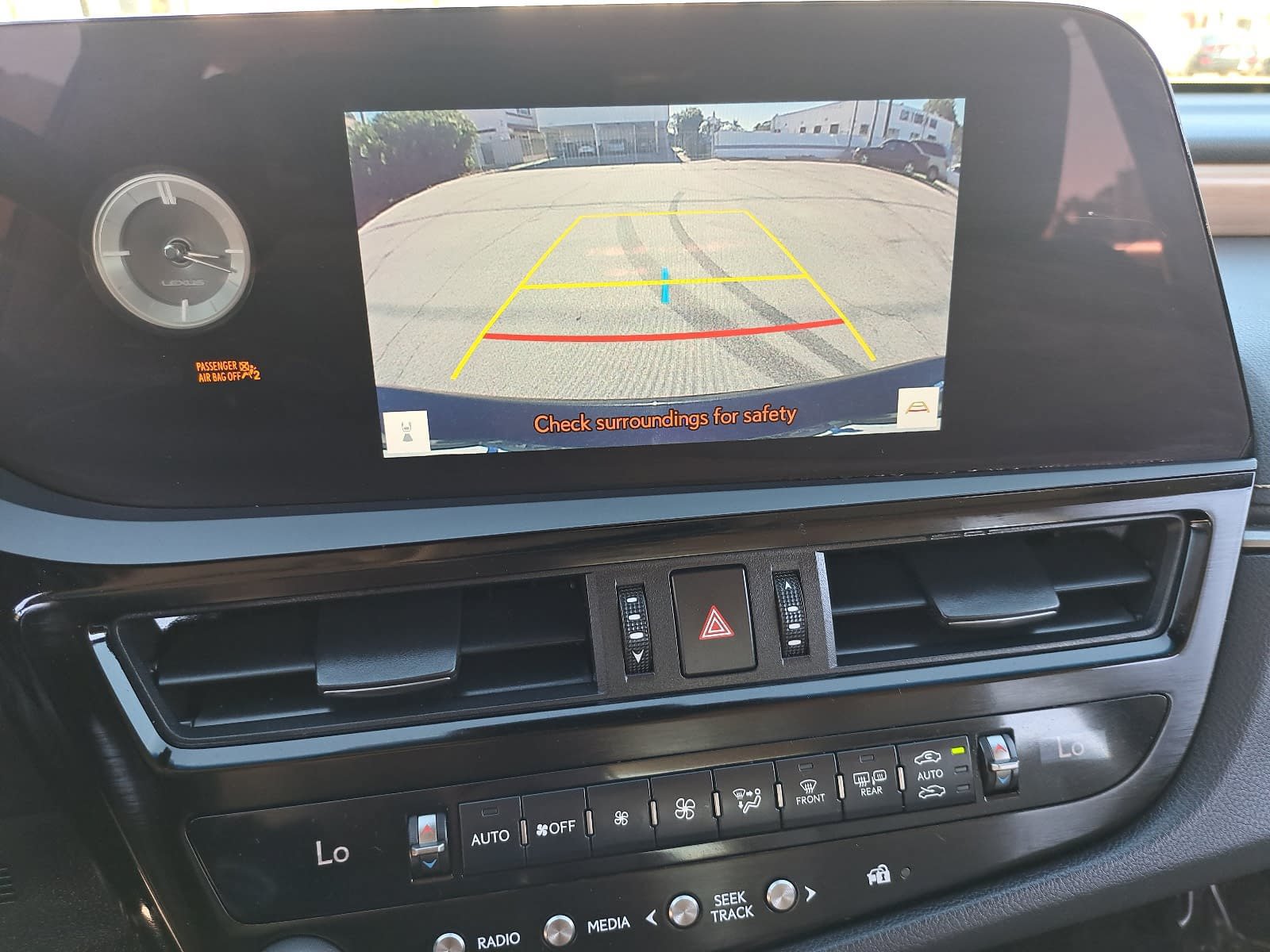 Used 2024 Lexus ES 350 w/ Premium Package FWD image 24