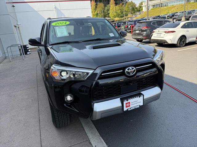 Certified 2024 Toyota 4Runner TRD Off-Road Premium w/ Off Road Premium Plus Package AWD/4WD image 9