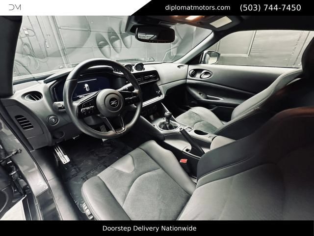 Used 2024 Nissan Z Performance w/ Floor Mat Package RWD image 17