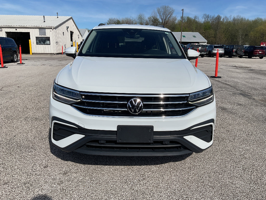 Used 2023 Volkswagen Tiguan S w/ Driver Assistance Package FWD image 2