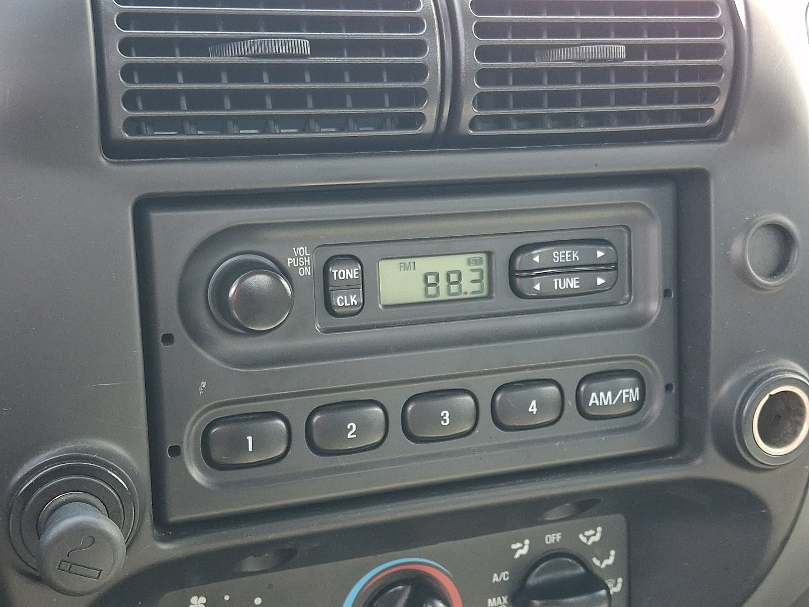 Used 2011 Ford Ranger XL RWD image 16