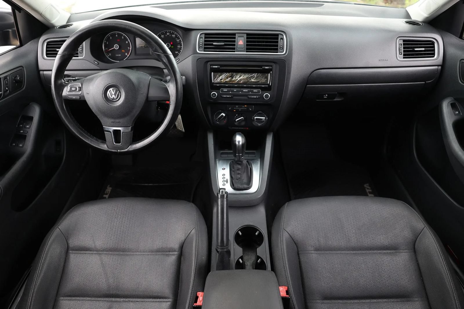 Used 2012 Volkswagen Jetta SE FWD image 13