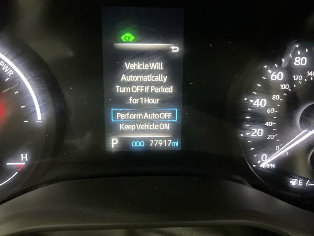 Used 2022 Toyota Sienna XSE image 13