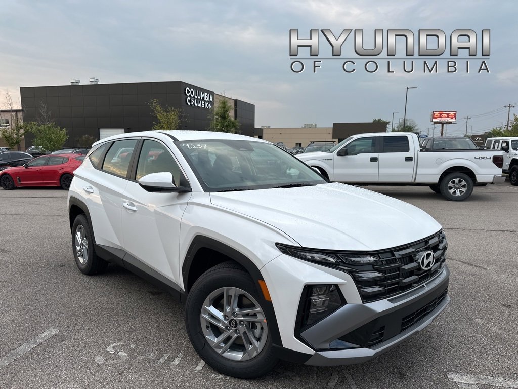 New 2026 Hyundai Tucson SE