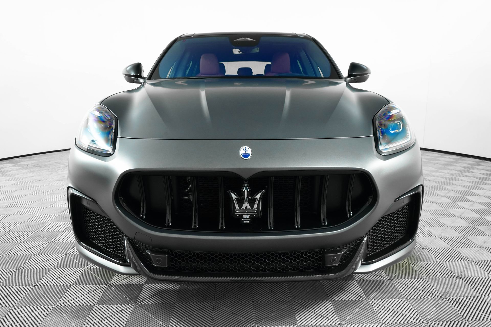 New 2025 Maserati Grecale Trofeo image 5