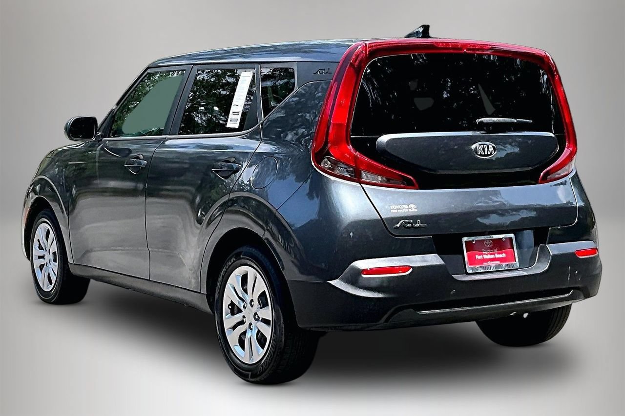Used 2020 Kia Soul LX FWD image 4