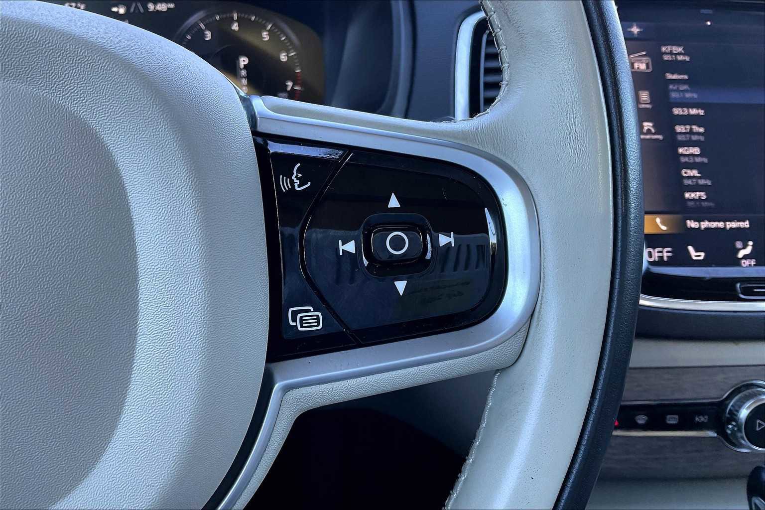 Used 2022 Volvo XC90 T6 Inscription w/ Advanced Package image 22