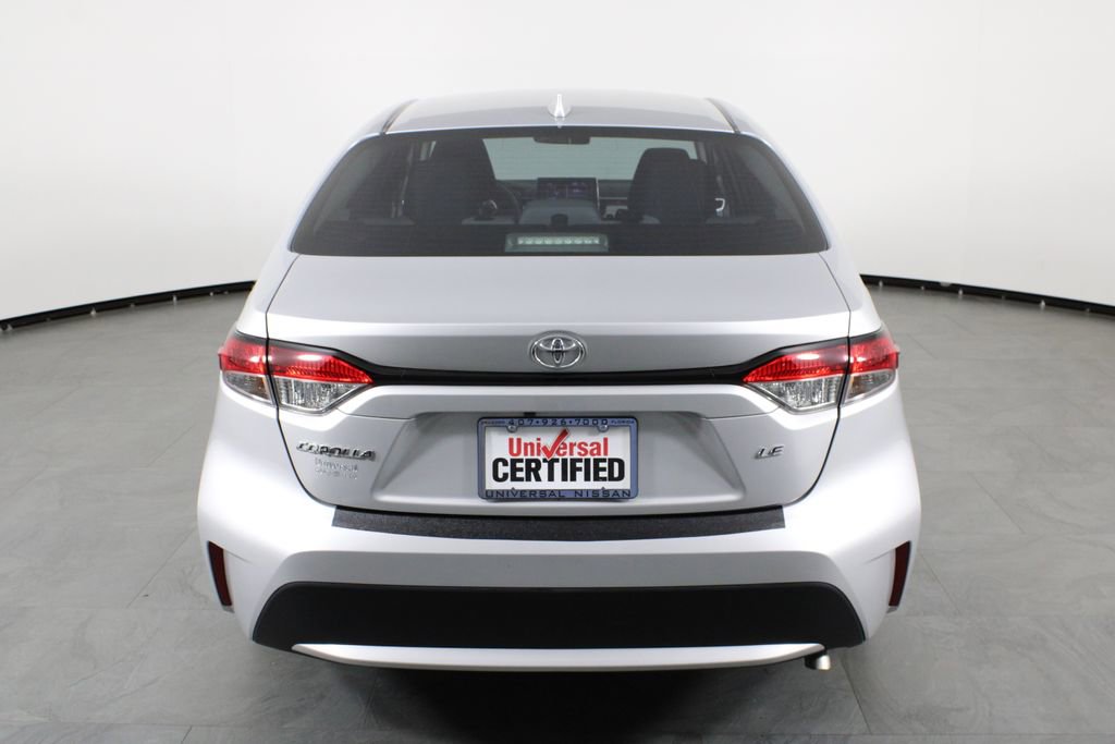 Used 2022 Toyota Corolla LE image 10