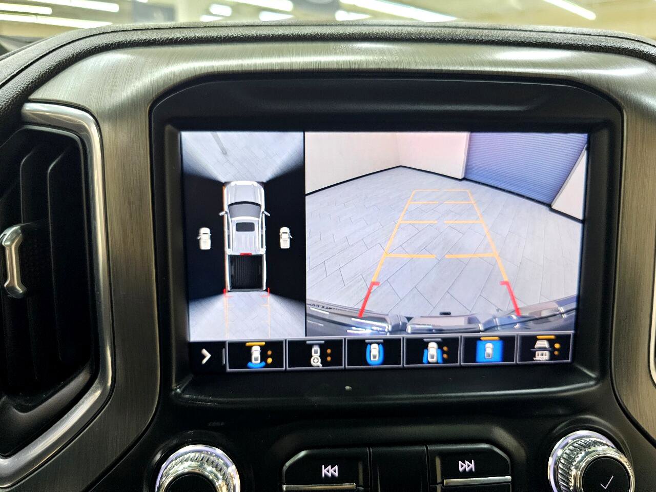 Used 2022 GMC Sierra 1500 Denali w/ Denali Premium Package image 33