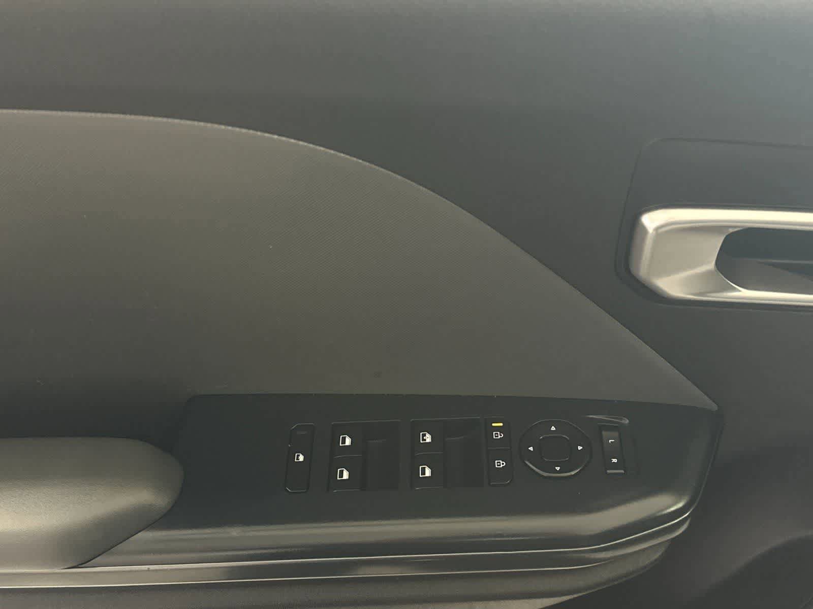 Used 2025 Kia K4 FWD image 13