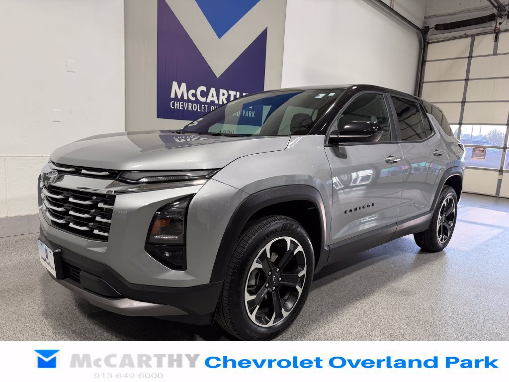 Used 2025 Chevrolet Equinox LT AWD/4WD image 9