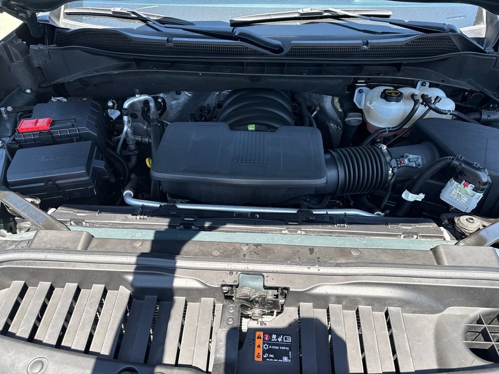 Used 2025 Chevrolet Silverado 1500 ZR2 w/ Technology Package AWD/4WD image 28