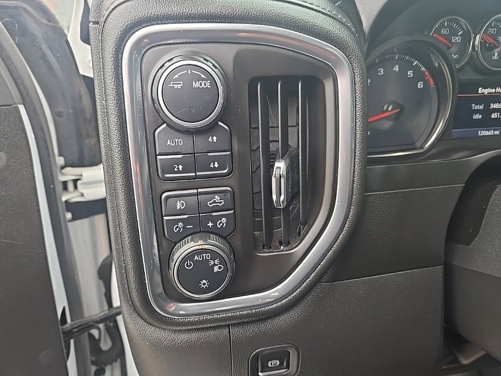 Used 2020 Chevrolet Silverado 1500 LT Trail Boss image 11