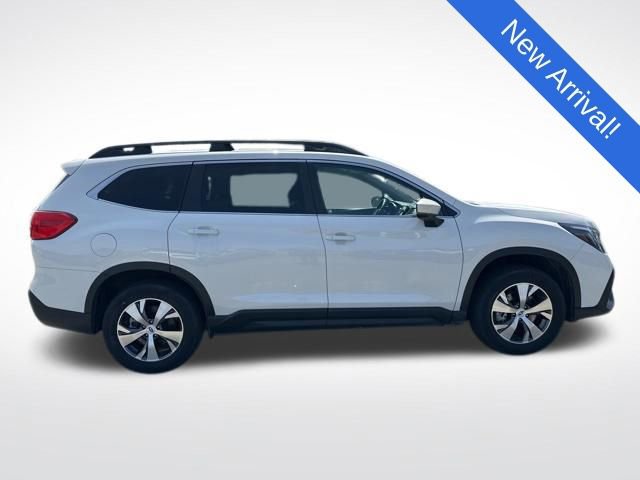 Used 2025 Subaru Ascent Premium AWD/4WD image 8