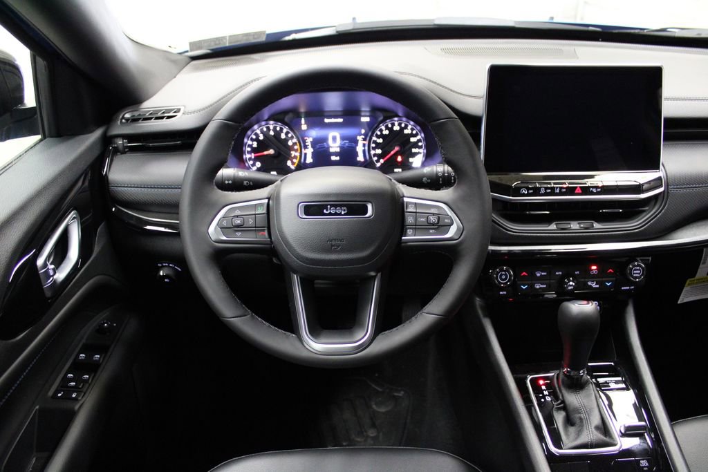 New 2026 Jeep Compass Limited image 12
