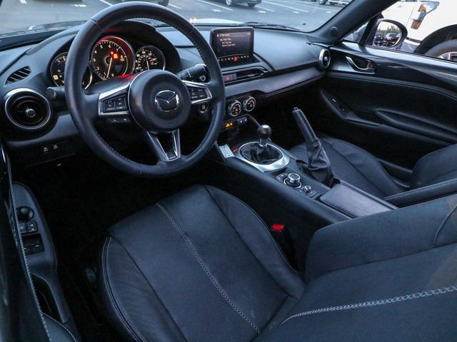 Used 2021 MAZDA MX-5 Miata Grand Touring image 16