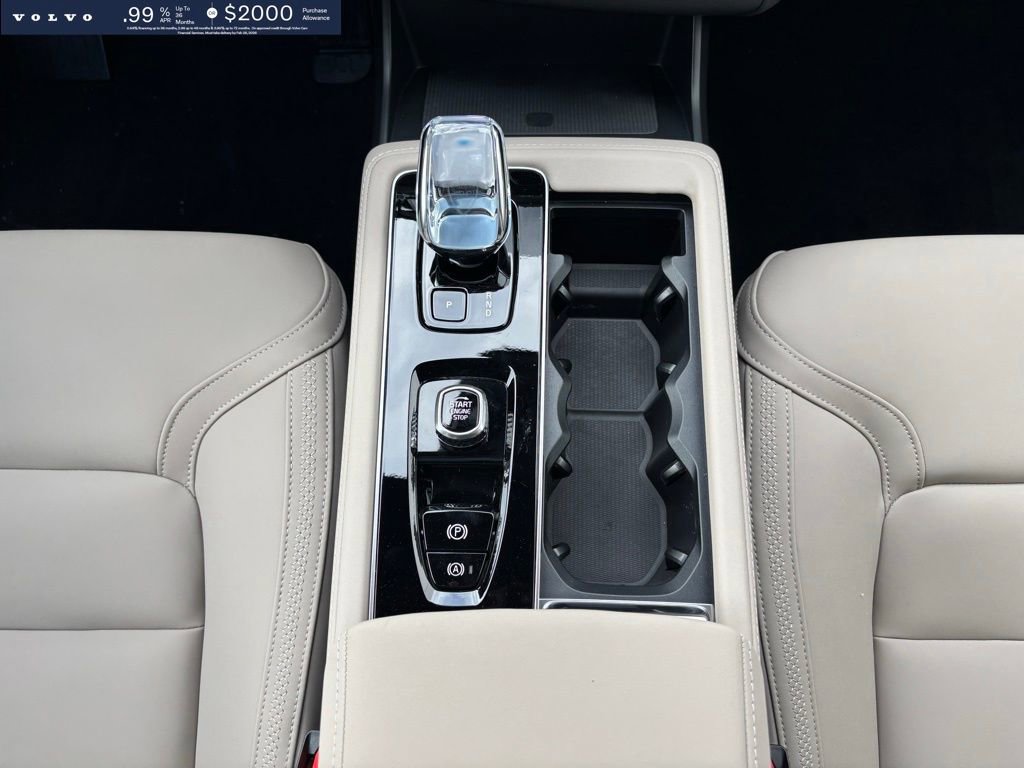 New 2026 Volvo XC90 B6 Core w/ Protection Package image 13