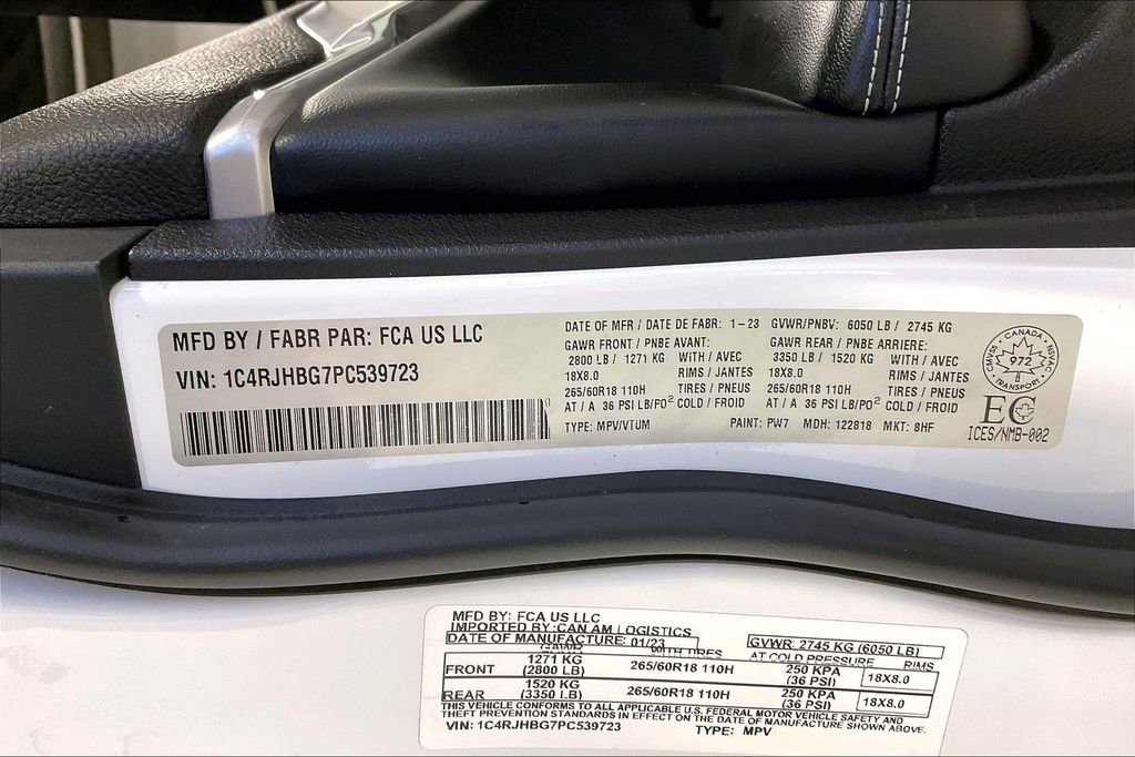 Used 2023 Jeep Grand Cherokee Limited image 42